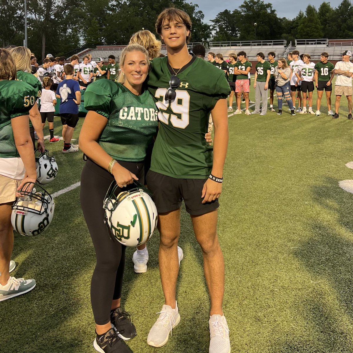 _AMcCown's tweet image. Meet the Gators Night✅ Thank you for everyone who came out! #GatorNation #GoGators 🐊