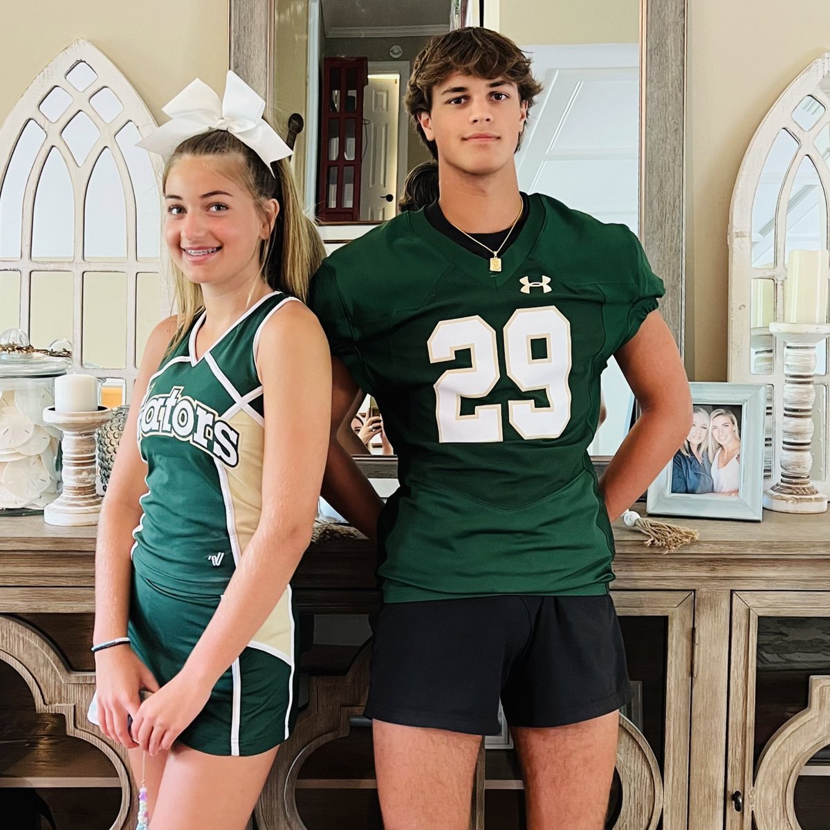 _AMcCown's tweet image. Meet the Gators Night✅ Thank you for everyone who came out! #GatorNation #GoGators 🐊