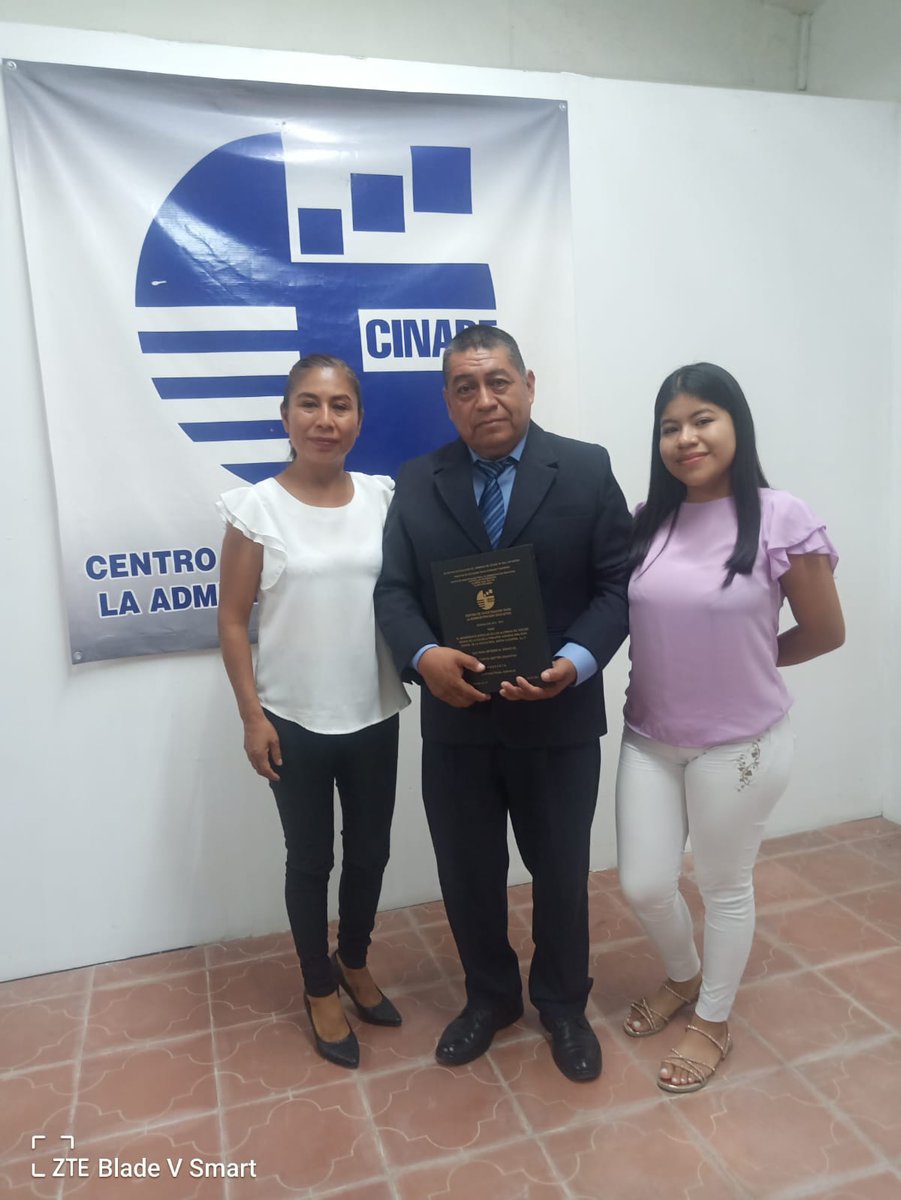 CinadeOficial's tweet photo. FELICIDADES!! C. DOMINGO PANAL NARANJO, POR LA OBTENCIÓN DEL GRADO DE DOCTORADO EN GESTIÓN EDUCATIVA.
#CINADE MÁS DE 20 AÑOS FORMANDO LÍDERES
#SEDEVALLES https://t.co/CiTkYVPlzl
