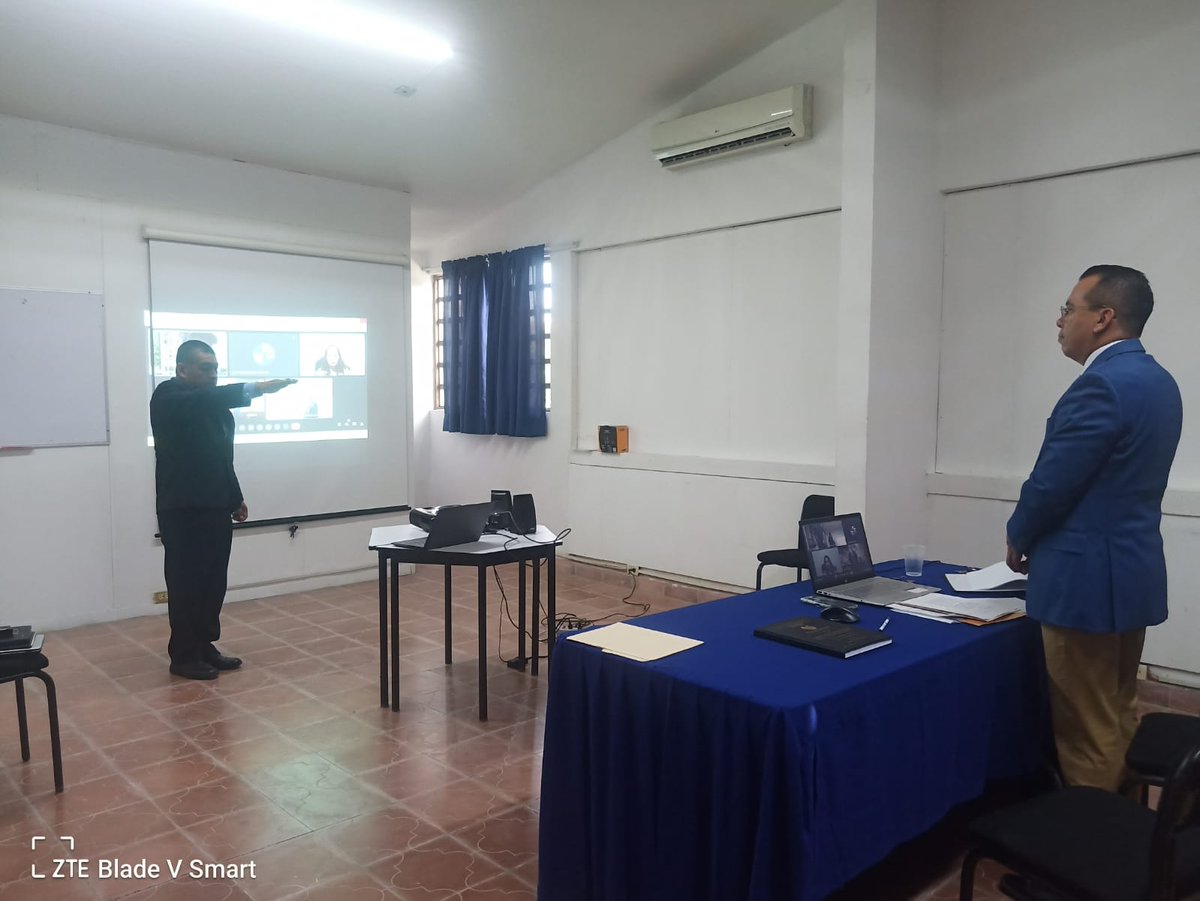CinadeOficial's tweet photo. FELICIDADES!! C. DOMINGO PANAL NARANJO, POR LA OBTENCIÓN DEL GRADO DE DOCTORADO EN GESTIÓN EDUCATIVA.
#CINADE MÁS DE 20 AÑOS FORMANDO LÍDERES
#SEDEVALLES https://t.co/CiTkYVPlzl