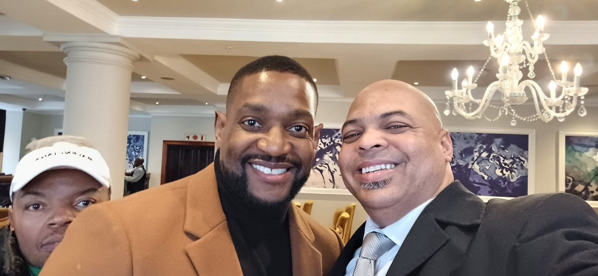 denverjordaan's tweet photo. More Legends #Baydusbook @Baydu @amandacarpede @TapfumaMakina @IAMWAYNEMCKAY #BobbyBrown @SouthernSunGrp #TheCullinan https://t.co/6m6dTCT70A