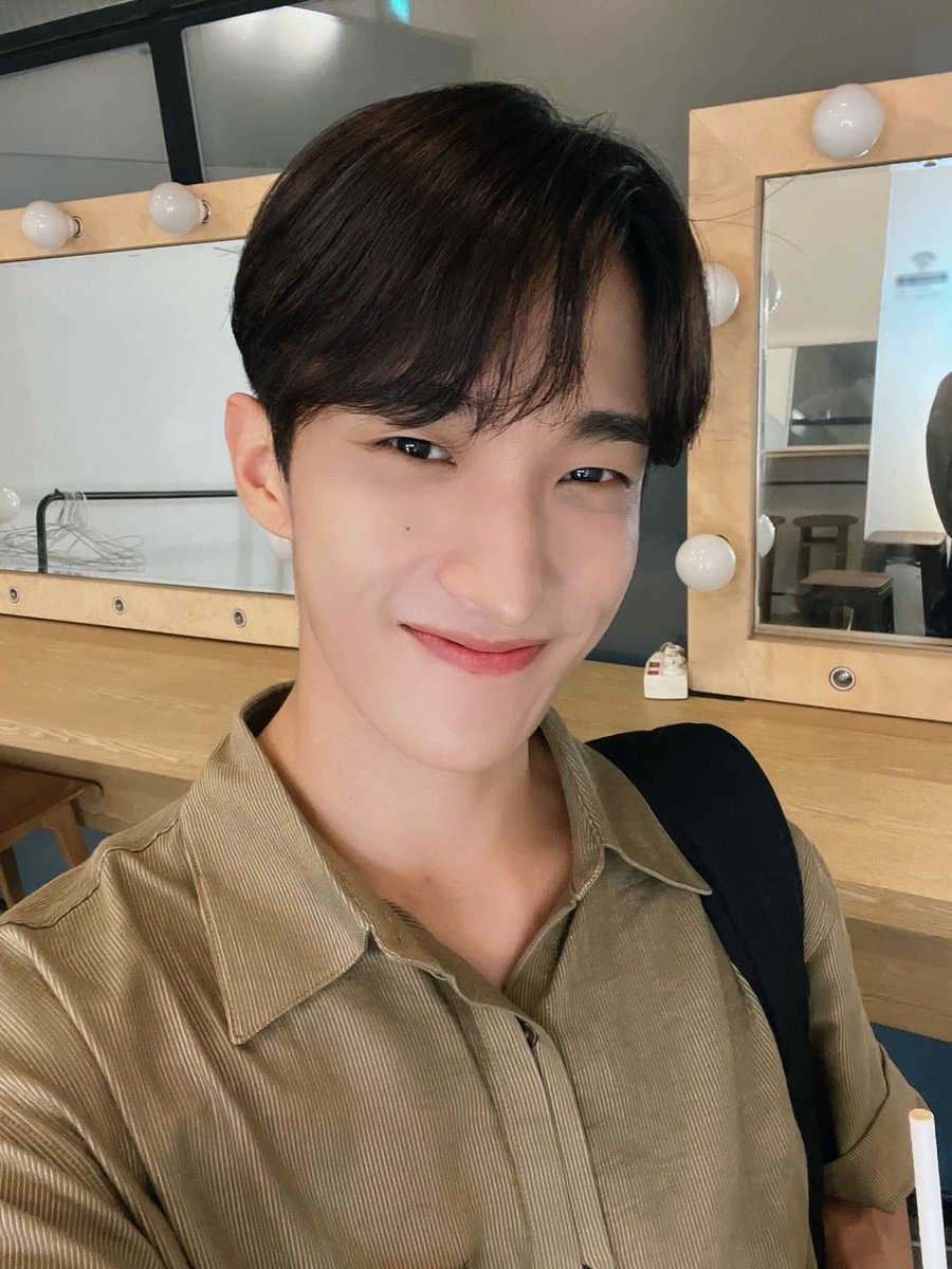 gyeomfactory's tweet photo. dokyeom https://t.co/FvQRSpTOJq