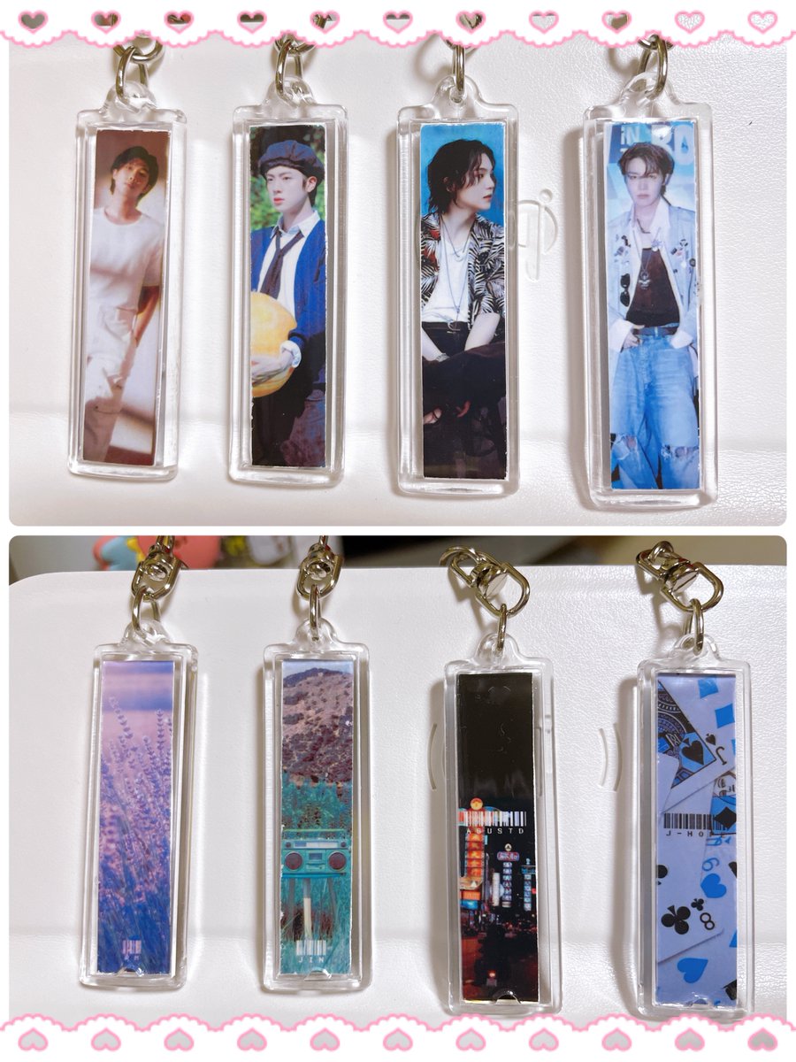 halnok_btsarmy's tweet photo. 💜BTS Stick Keyholder💜

・原画のみ配布（画像3、4枚目）
・印刷サイズ：写真用紙L版（フチ無し）
・キャンドゥのスティックタイプフォトキーホルダー 使用
裏面には各メンバーの名前入りです✨
ご自分用、ソンムルなどにもぜひお使い下さいね🫰
❤️・RTはお気持ちで…😊
#BTS配布 #BTS加工 https://t.co/KW7qB4OhjC