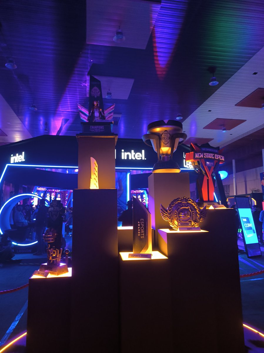 MishraAshwit's tweet photo. #S8ULGamingFestival ❤... The best gaming festival happened ❤... Thanks to all the creators you are very sweet 🥺🥺❤... We will loving s8ul for ever 🚀🚀🚀🚀 #S8ULGamingFestival  #Trending https://t.co/20bc1k0lWp