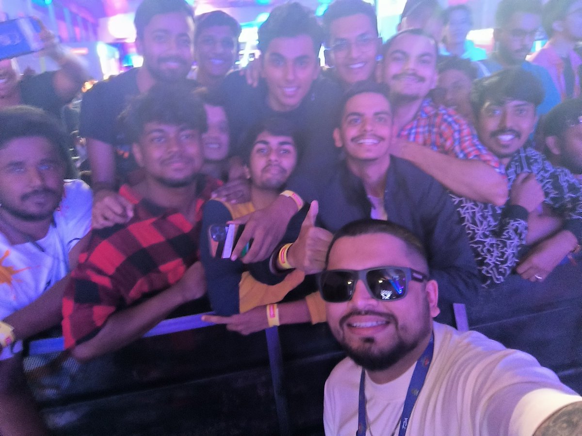 MishraAshwit's tweet photo. #S8ULGamingFestival ❤... The best gaming festival happened ❤... Thanks to all the creators you are very sweet 🥺🥺❤... We will loving s8ul for ever 🚀🚀🚀🚀 #S8ULGamingFestival  #Trending https://t.co/20bc1k0lWp