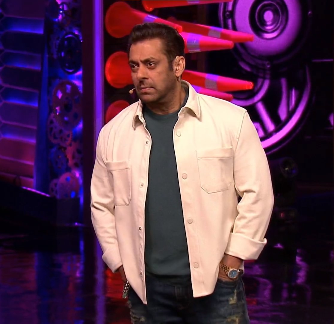 kikiaooo's tweet photo. Salman - you are using a name which was given by your lost brother. what do you want to be known for? Make him proud.
As of now he is only known as rogue and abuser
#GutterBoys #AbhishekMalhan #ElvishYadav #BiggBOss #JiyaShankar #Abhiya #BiggBossOTT2 #BBOTT2 https://t.co/3sypDfEWIU