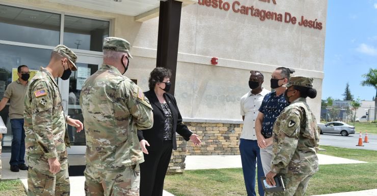 52StatesOrg's tweet photo. 🇨🇳 With China’s presence increasing in the Caribbean, it's crucial that America has a strong foothold in the region.

🇺🇸 #PuertoRico’s strategic location makes it a critical hub for trade and defense.

➡️ Will @RepWesterman protect our national interests &amp; pass the #PRStatusAct? https://t.co/Q92C1w2WcW