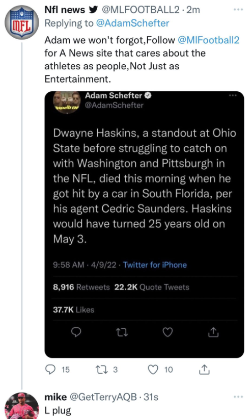 KC1Always's tweet photo. @AdamS1lverHater They're both bad. JPA steals everything and posts wrong pictures like in Ray Lewi's son who passed, that's not the right son in the picture.

MLF is really... not smart. He also made up fake giveaway and awarded it to himself via a burner account and makes up fake sources. https://t.co/uizX4YhsZS