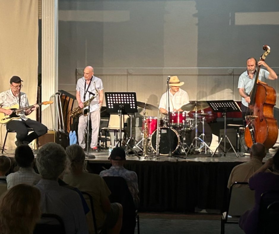 hopperhouse's tweet photo. Thank you #BenandFrankPerowskyQuartet with #NateRadley & #DrewGress who put on a great concert Thurs when rain moved us indoors. Thanks to @NyackCenter for hosting us and @GrapeDvine for donating wine! Next Thurs 7/27 is Jacob's Ladder w/Freddi Jacobs. https://t.co/WPuyfBVhBP https://t.co/UCcfP0U9XS