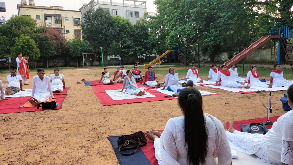 🌟 Embracing oneness through the power of yoga! 🧘‍♀️🌍 Celebrating #InternationalYogaDay2023 with a global community united in mindfulness and wellness. Join us as we breathe, stretch, and find harmony together. 🕊️💕 #YogaForPeace #YogaDay2023 #GlobalWellness #UnityInDiversity