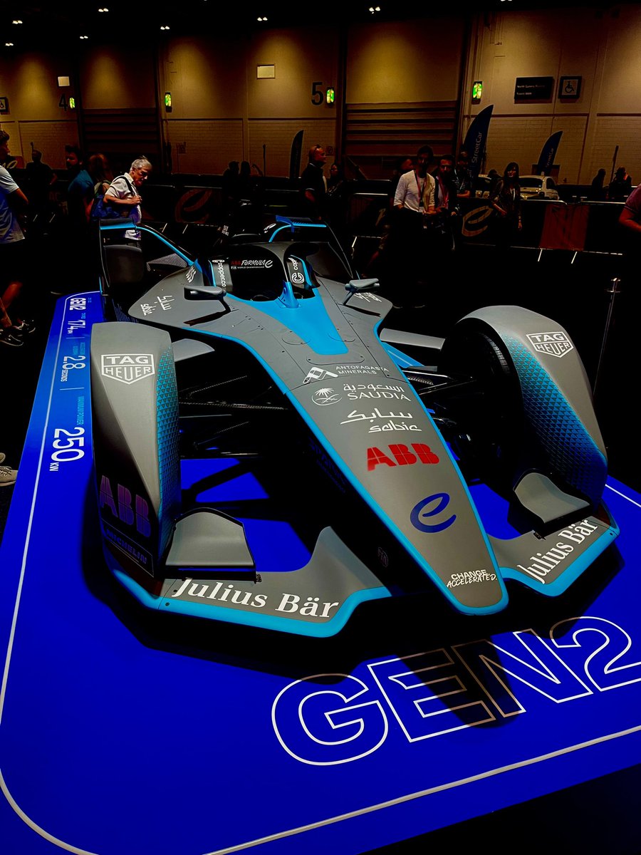 TradeTravelTips's tweet photo. Thanks to @CryptoSavingExp , @AlgoFoundation &amp; @MartiniGuyYT for making my first experience of Formula E rememberable. 

What an amazing opportunity to attend. 

Hopefully catch you at the next event! 

#Thankful #Crypto #WeekendVibes #CryptoSavingExpert #BTC #ETH https://t.co/bvQtBZp3iE
