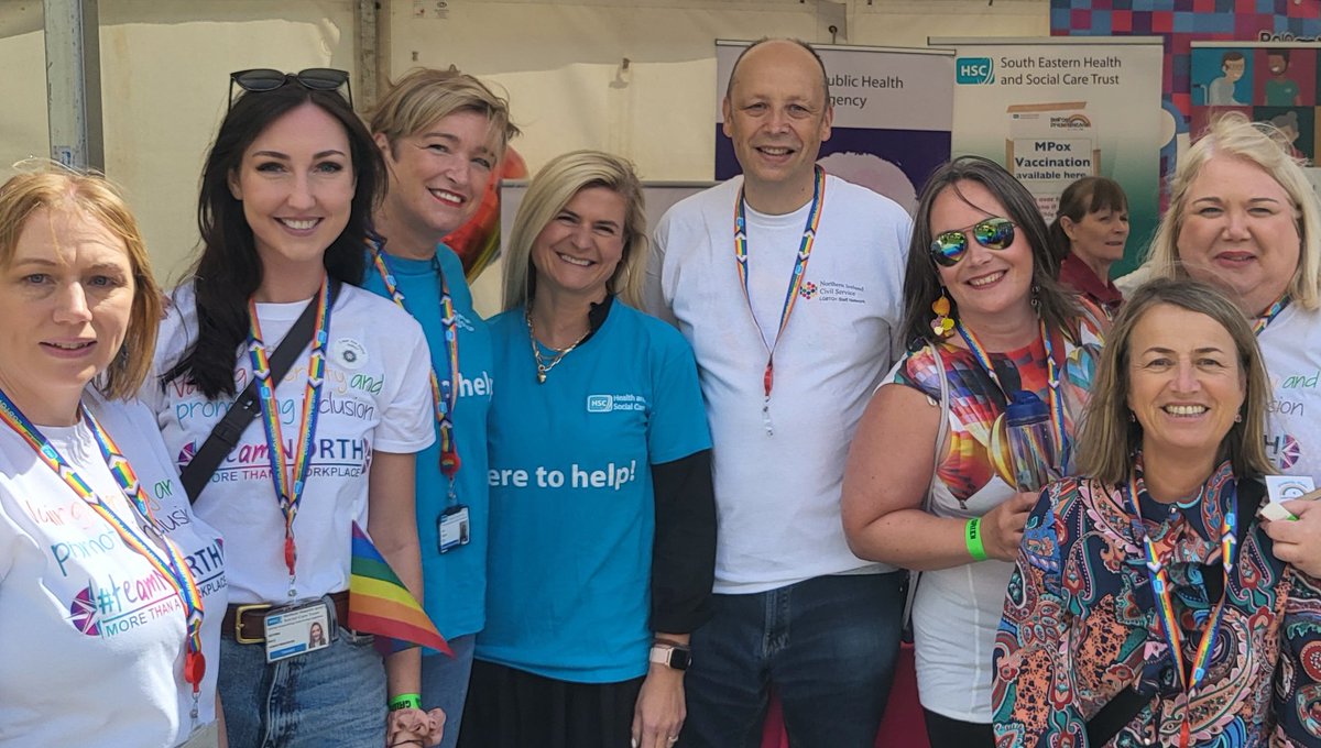 MichelleMorHR's tweet photo. 🥳💜🏳️‍🌈🏳️‍⚧️Amazing day #BelfastPride with #teamNORTH  Equality, Diversity and Inclusion Steeri ng Group and regional HSC colleagues! @DrDarshanHKumar @ShaunaFlynn123 @SamanthaWhann @ToriHaleHR @jenniferwelshbt https://t.co/CsR5lfYYUd