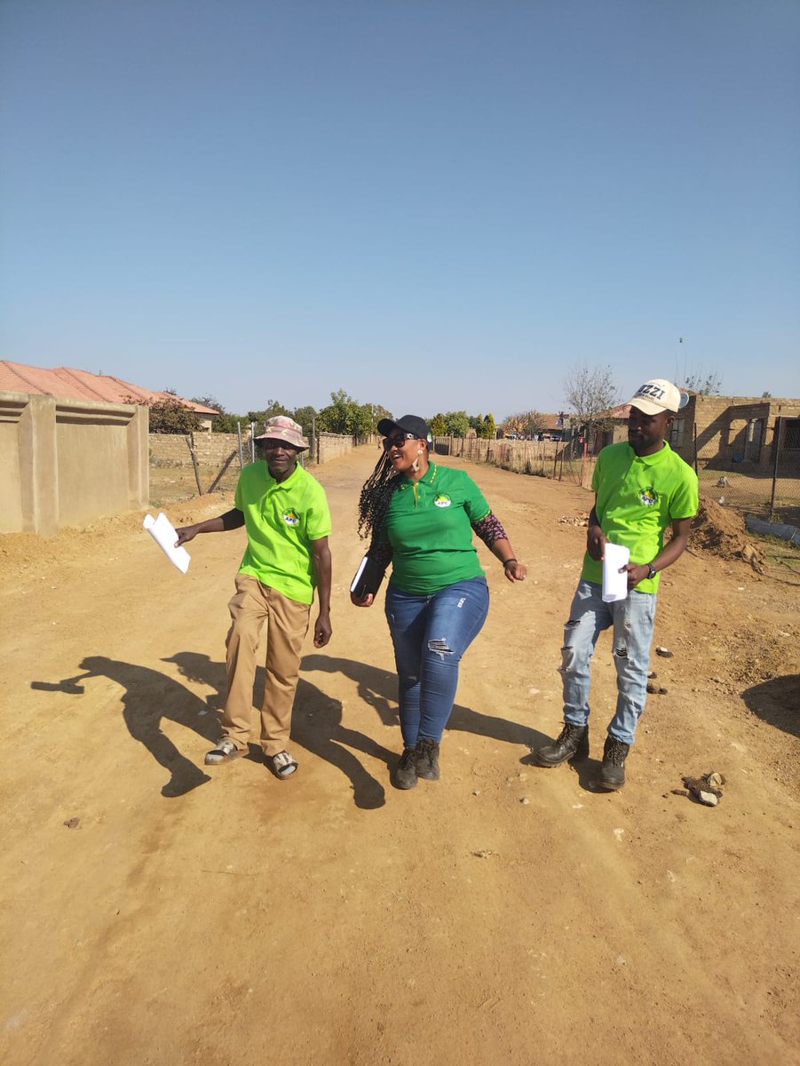 thandeka363's tweet photo. Door to door ward3 Siyabuswa.backward never,forward ever. https://t.co/woVyozMCIM