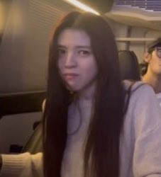 jsmtjyygyjbbjb's tweet photo. เก็บไว้ใช้มีมใหม่ 55555555555555555 https://t.co/sbMOAaYfJH