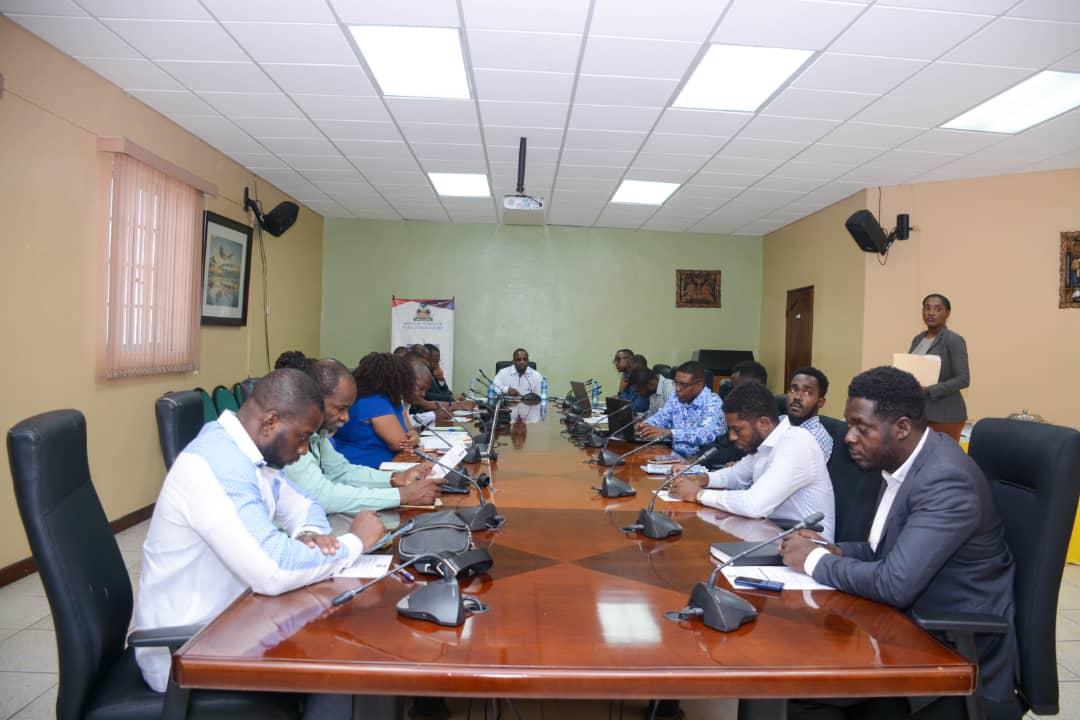 mpceht's tweet image. Le #MPCE a réalisé dans ses locaux du 21 au 28 juillet, une série de conférences sur l’Investissement Public à l’intention des ministères sectoriels et autres institutions publiques dans le cadre de la préparation de l’avant-projet de budget pour l’exercice 23-24.