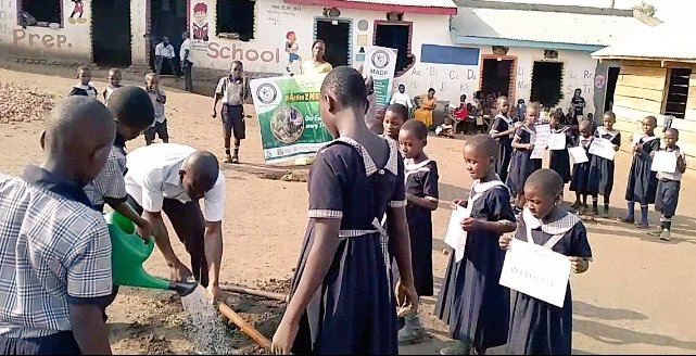 Absolutely amazed by our #Eco_Club environmental young champions.

They are championing climate actions while singing & dancing on the #climateson courtesy of @polarbearshope.

We need your help to reach more schools like #WisdomNur_PreparatorySchool & plant more trees. #wtpEarth