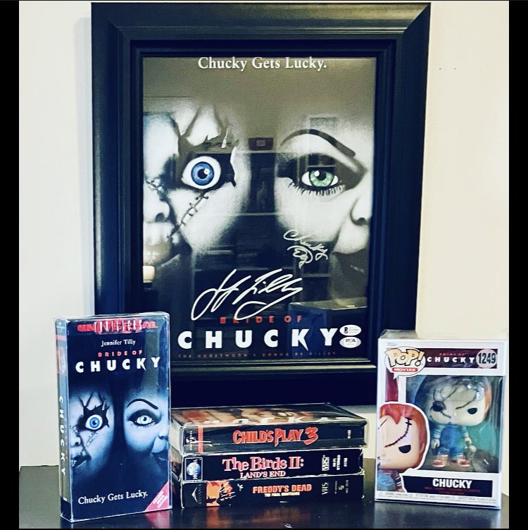PhysMediaHQ's tweet photo. I found #BrideofChucky today for $2 on #vhs! Don’t worry I used a 50% off coupon! 😆 I just need the Tiffany pop and my Bride wall is complete! For now lol

#chucky #tiffanyvalentine #horror #HorrorCommunity  #vhsstack #HorrorFam https://t.co/l5QDhFE8wz