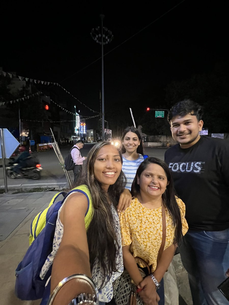 archanasolanki_'s tweet photo. Calling it a day! ❤️
@jainnidhi03 @RanaYashwardhan @PriyaSharma0494 @BengaluruWP https://t.co/vhScK1nDSq