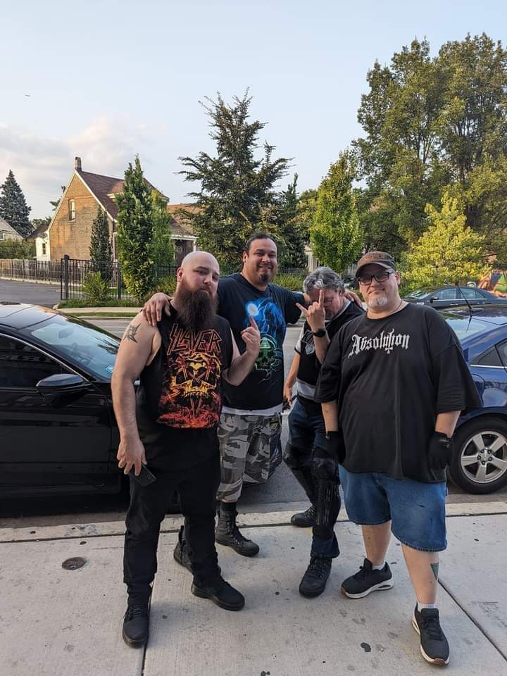 POSTMORTEM213's tweet photo. \m/✊ Brotherhood #mostmetal
@POSTMORTEM213 https://t.co/g1fo0tVTKQ