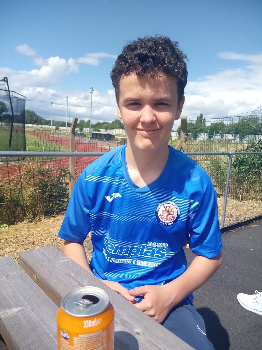 gingerLadd73's tweet image. Great afternoon of #NonLeague footie @Croydon_FC #70years #Trams #dingding