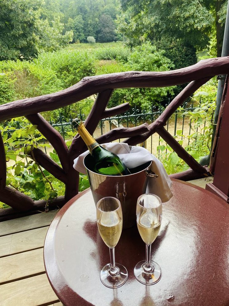 Jonathan Johnson tweet media