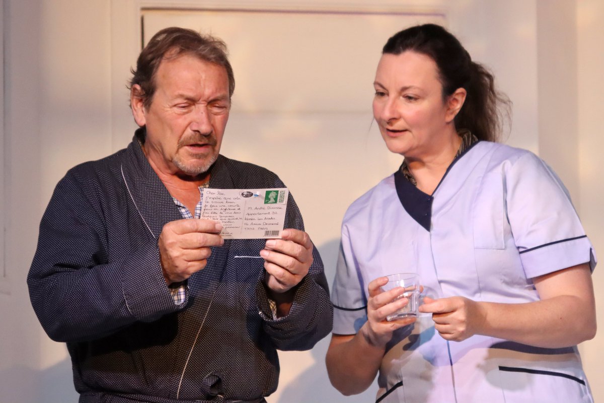 RunnymedeDrama's tweet photo. Best of luck to everyone for the final performance of #TheFather !

#rdg #runnymededramagroup #florianzeller #drama #theatre #show #play #actor #actress #stage #riverhousebarn https://t.co/XMTx00wlKQ