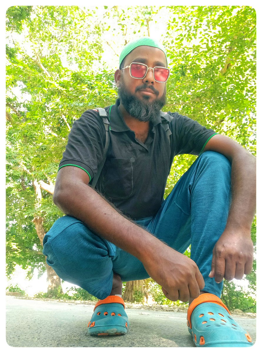 KalamkhorAjmal's tweet photo. कश्ती नहीं हमें तूफ़ान बनना होगा, 
ये वक्त का तकाज़ा, हमें *मुसलमान* बनना होगा..! https://t.co/C4jvxTYSOt