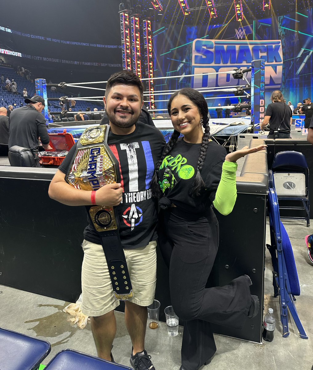 IIconicKirb's tweet photo. always a great time down in new orleans when #SmackDown  comes into town feat. me being booed for my @_Theory1 sign 🫡

also @reallycobi and I went to WrestleMania in Hollywood in case you didn’t know https://t.co/PyufrsptWK