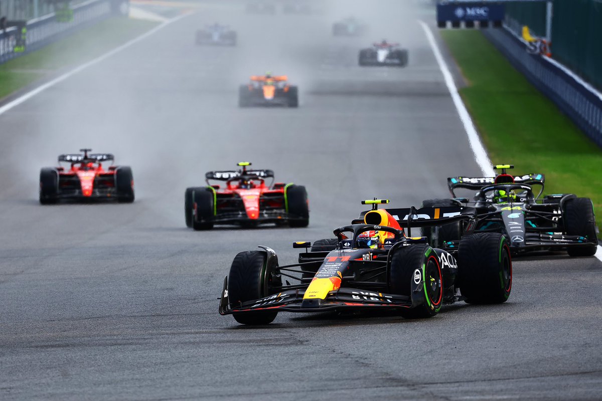 SChecoPerez's tweet photo. Its a shame the incident we had with Lewis, the damage in the sidepdod forced us to retire the car.
Can’t wait for tomorrow, starting from the front row we will fight with all we have to get those points back!

Es una pena el incidente con Hamilton. Nos daño el pontón y tuvimos que retirar el auto.
No puedo esperar a mañana, lucharemos con todo desde el inicio para recuperar los puntos perdidos.
#SP11 #BelgianGP