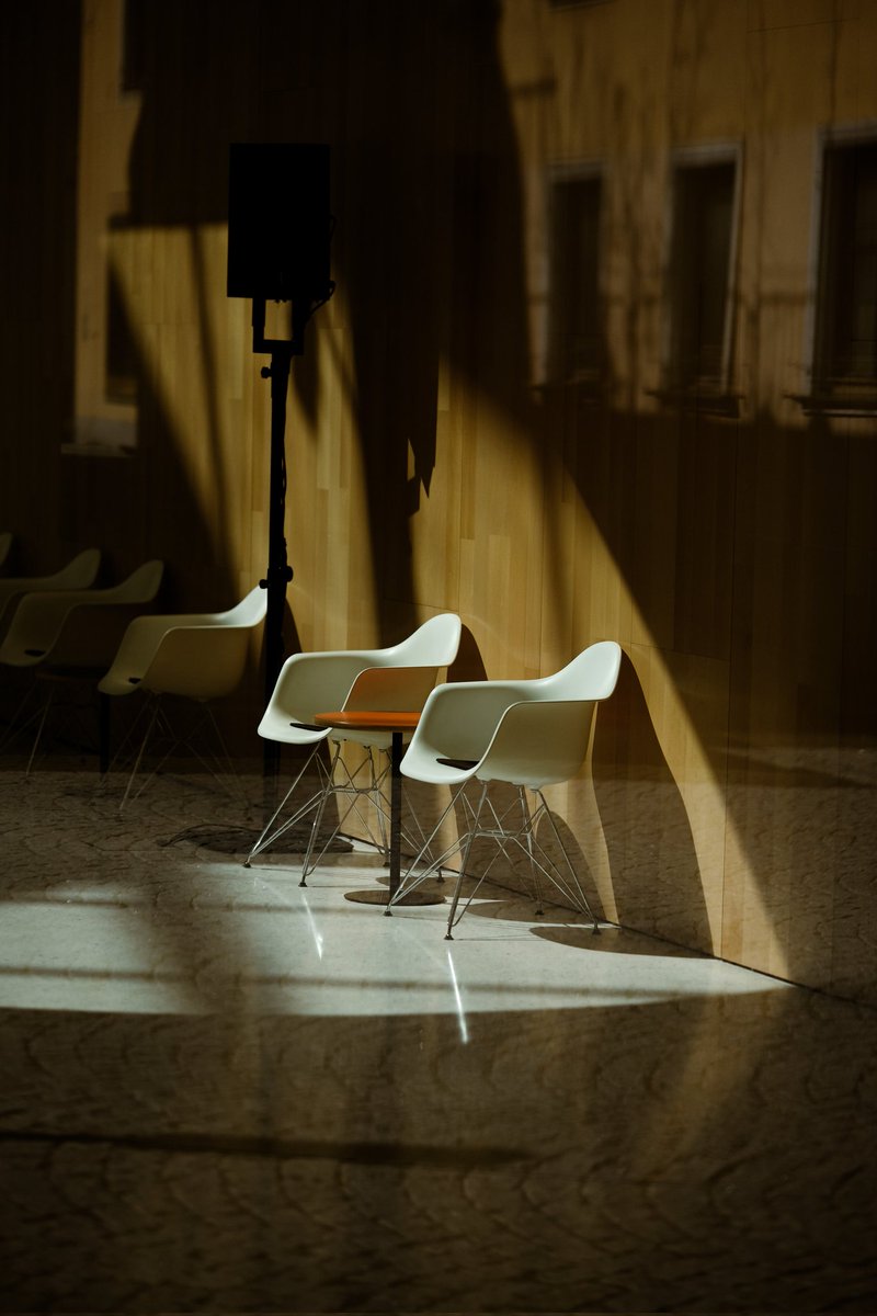 ZbandBahmut's tweet photo. From the series "Somnambulism" https://t.co/iddpZocc5P