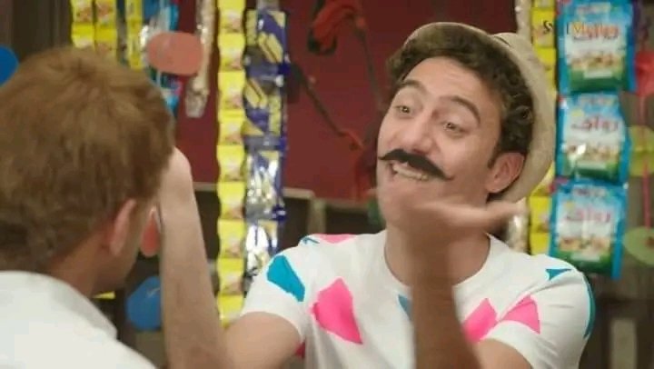 نجلاء قالت اى هاش هيطلع منكم هنخفيه طب ورينا يل بيضه😂😂

#صفقات_الخطيب_غسيل_اموال