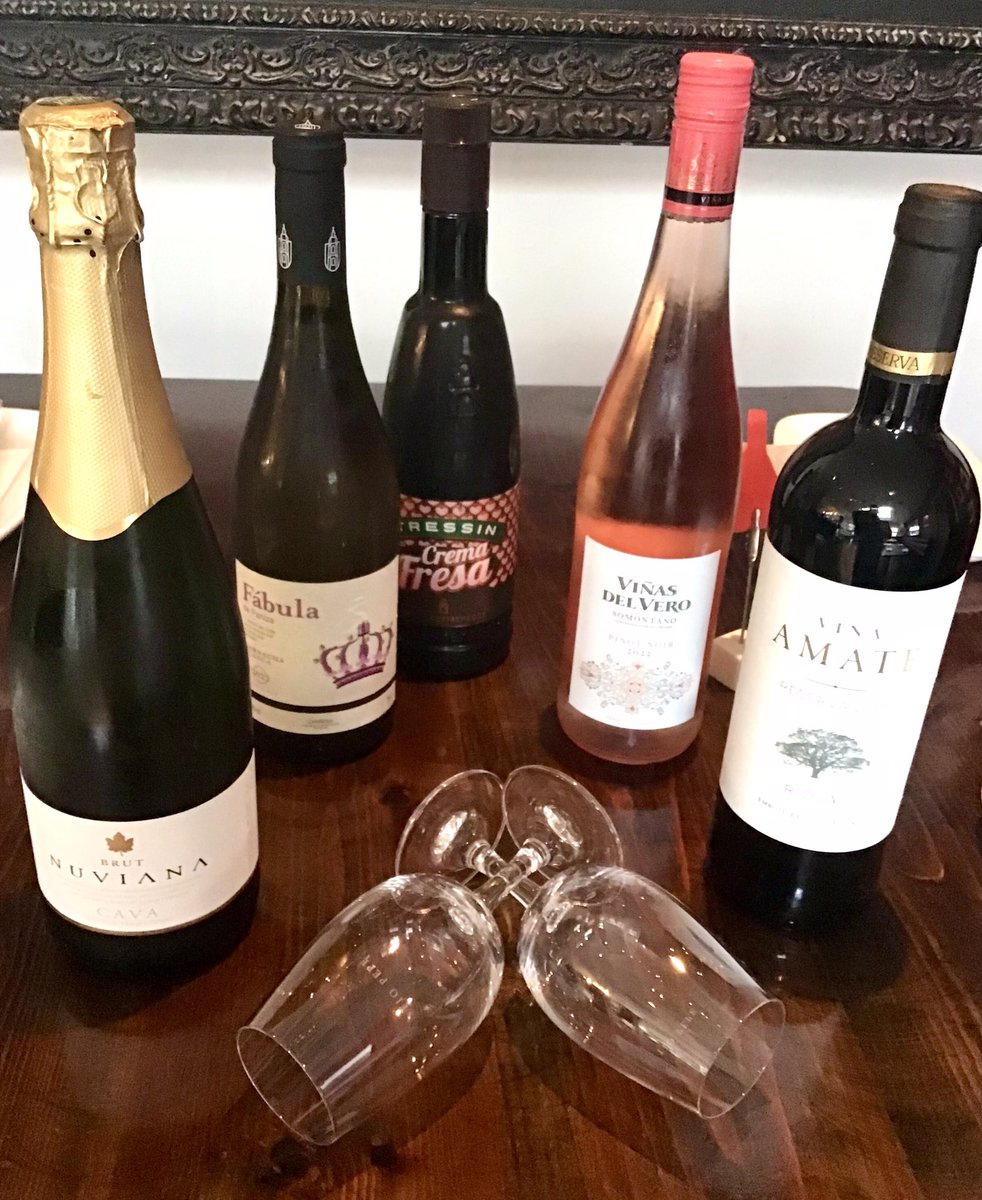 The line-up for our 1st weekend Wine &amp; Tapas Tasting!!!  It’s a full house, so should be a cracking one 🍷🍾🇪🇸🥘#tapas #wine #winetasting #weekend #spain #Spanish #richmonduponthamesuk #richmond #surrey #foodies #yumyum