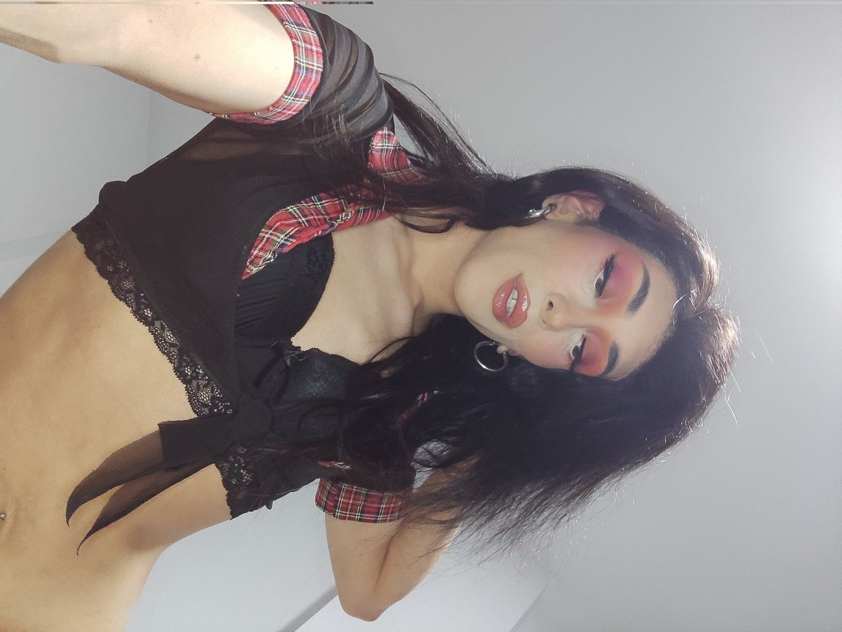 georginaladyboy's tweet photo. #crossdresser #crossdressing #girlification #feminization #mtf #tgirl #transgender #trans #genderqueer #genderfluid #bisexual #lgbt #femboy #onlyfansrequests
#travestis https://t.co/36D2hjW4kn
