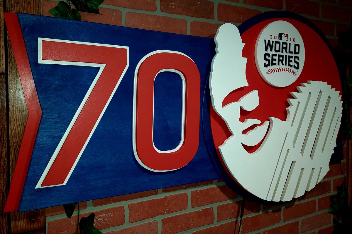 FlytheWood's tweet photo. #JoeMaddon will be at @Club400cubscave on 8/17 benefiting @SO_Illinois.

This @FlytheWood piece will be signed and up for auction.  

@FlytheWood
@Cubs #mlb #2016worldchampions
#cubsfanshelpingcubsfans https://t.co/VUvW6f872o