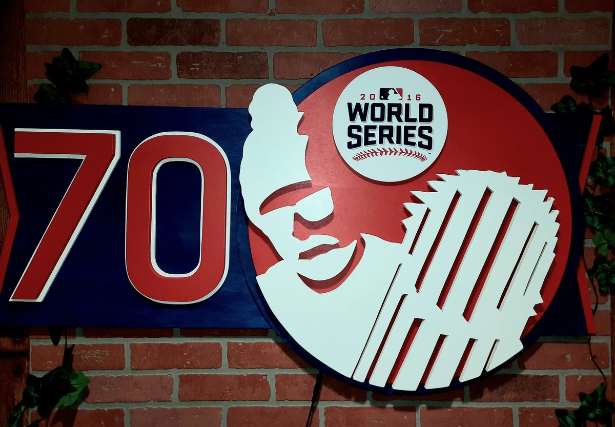 FlytheWood's tweet photo. #JoeMaddon will be at @Club400cubscave on 8/17 benefiting @SO_Illinois.

This @FlytheWood piece will be signed and up for auction.  

@FlytheWood
@Cubs #mlb #2016worldchampions
#cubsfanshelpingcubsfans https://t.co/VUvW6f872o