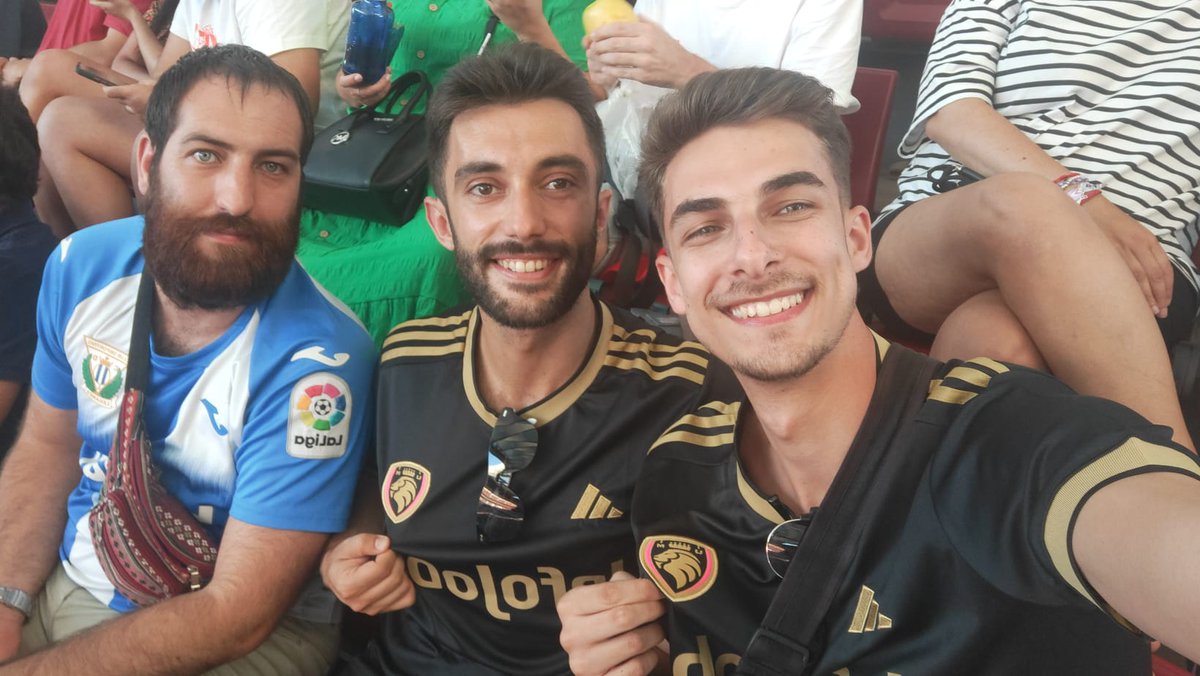 El Marti ¯\_(ツ)_/¯ tweet media