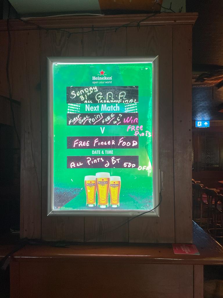 Roarkesbar's tweet photo. https://t.co/4otyT5rwWA