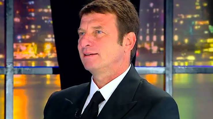 🗣️ Kaya Çilingiroğlu: "1959 öncesi Beşiktaş'ın 2 şampiyonluğu tescil edilmişse, Fenerbahçe'nin ve diğer kulüplerin de 1959 öncesi kazandığı şampiyonluklar tescil edilmelidir. 

• Adil olan budur, Fenerbahçe'nin bu hak arayışını da son derece haklı buluyorum."

📺 TRT Spor