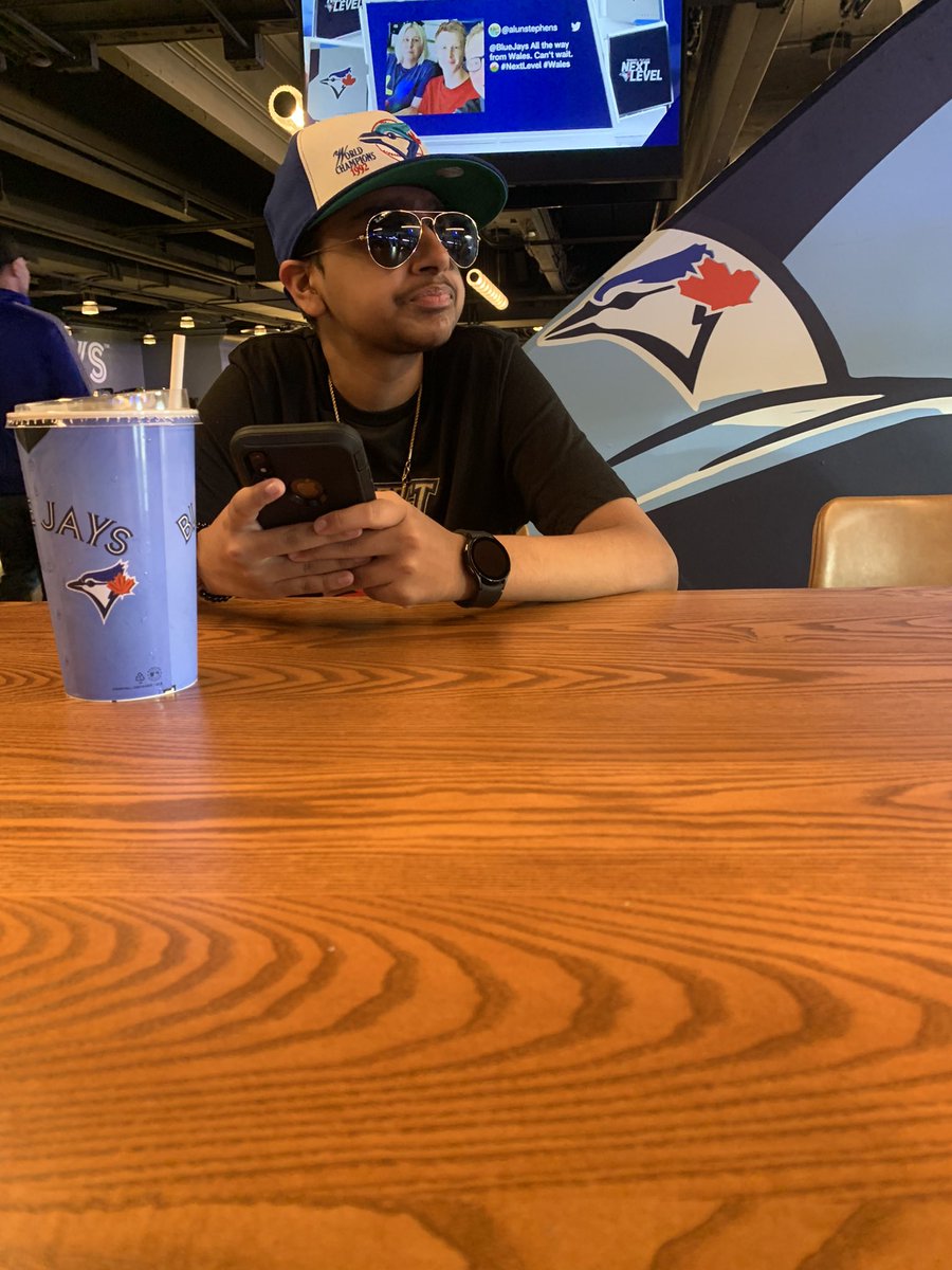 Bleacher Bum tweet media