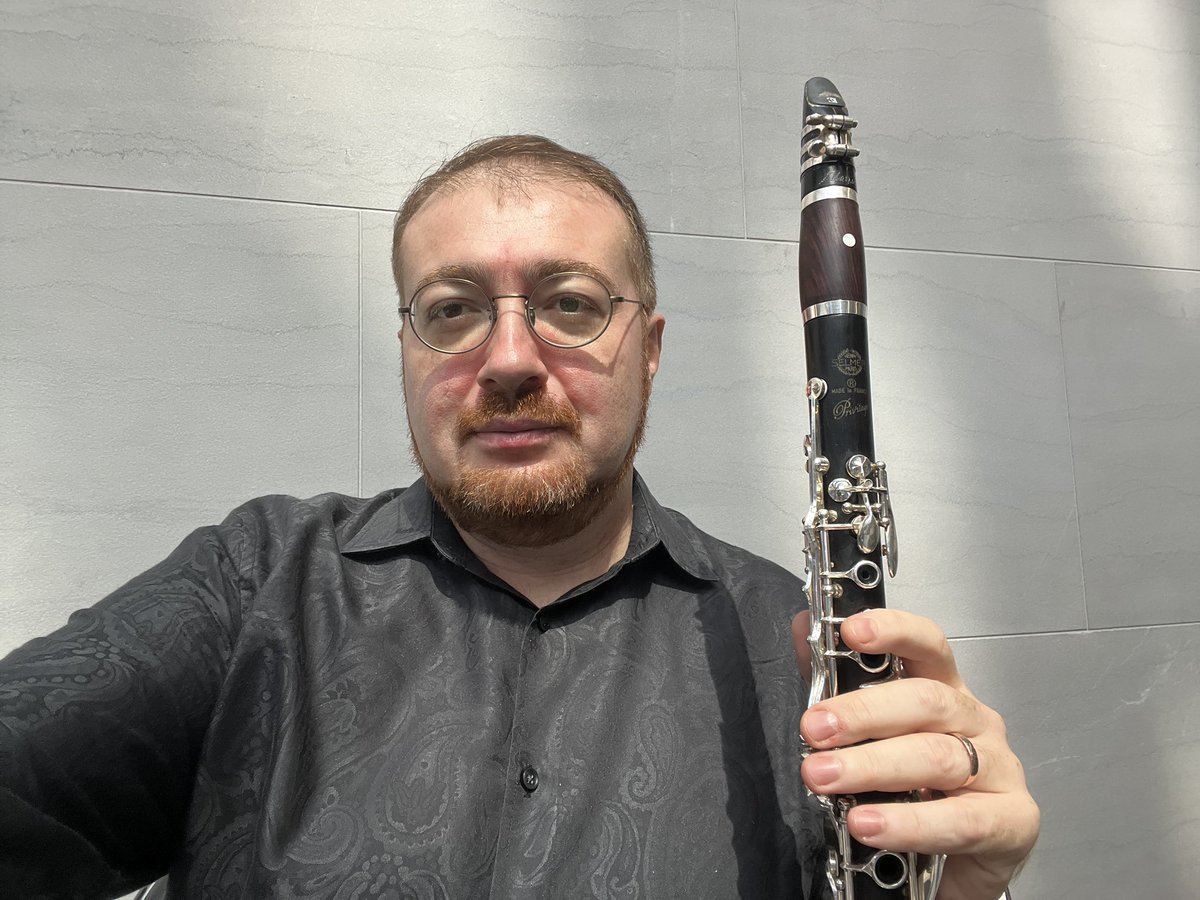 zislepovitch's tweet photo. Lots of fun performing with WhereElse Ensemble again - with @singforhope. Since they have canceled #MostlyMozart at Lincoln Center, meet the new Moystly Moynihan music series at Moynihan Train Hall! https://t.co/PvRlz7IMZT