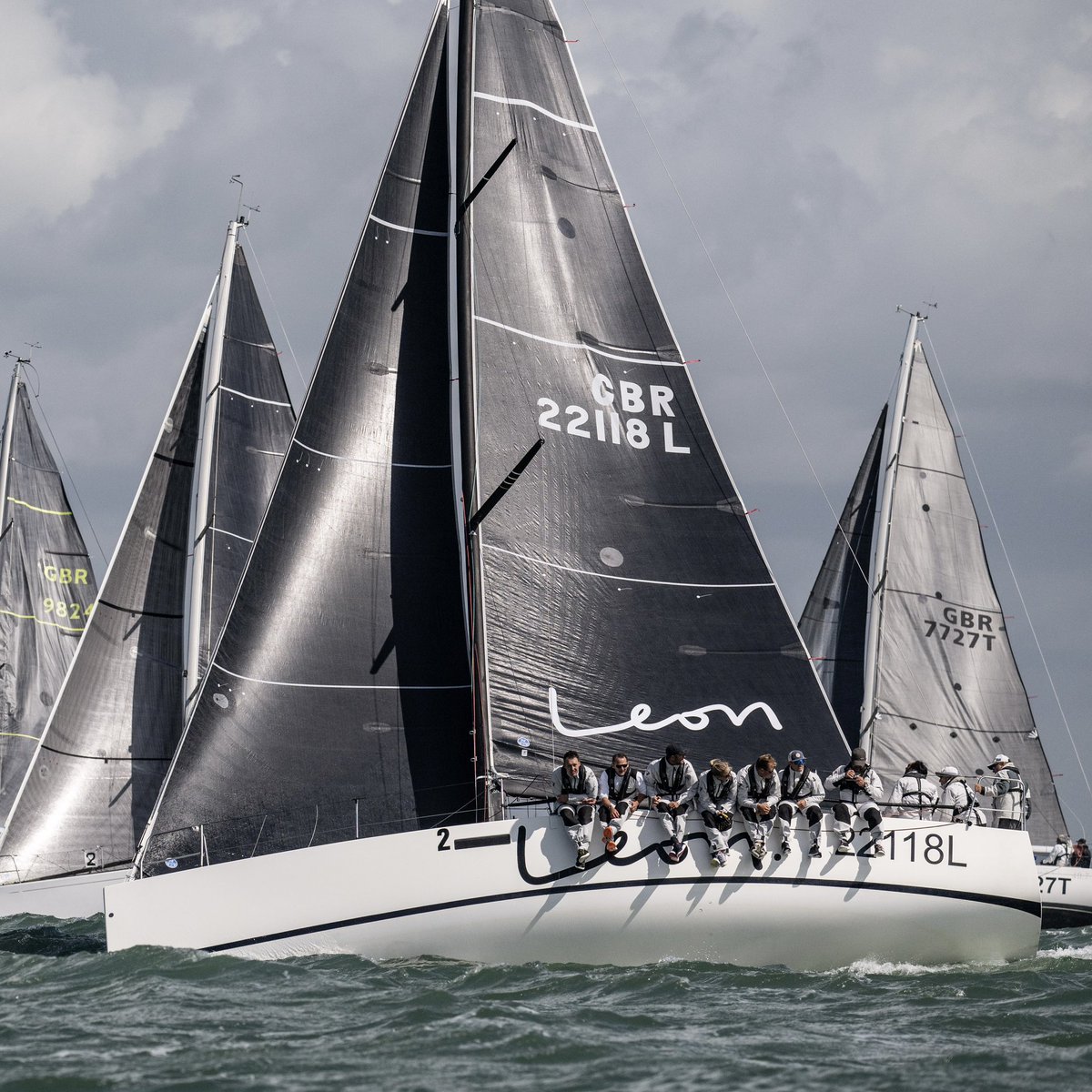 mustoclothing's tweet photo. Cowes Week Day 1 ⛵️🏁

We’ve had some beautiful sunshine and wind today for the first day of racing! Don’t forget to stop by our personalisation station at the Musto bar to get your initials printed on your Musto kit 🙌

📸: Martin Allen / @cowes_week 

#CowesWeek #CowesWeek2023 https://t.co/QLBEgw38uO