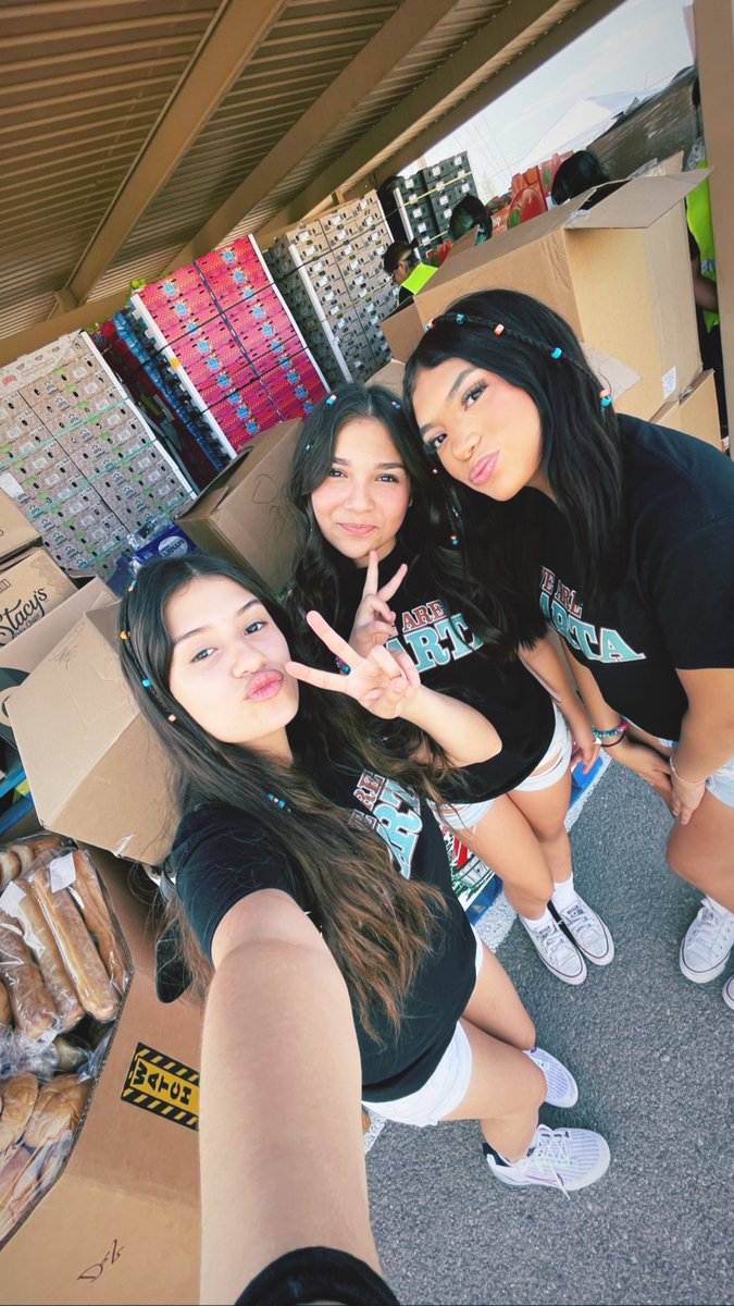 phhsspearettes tweet media