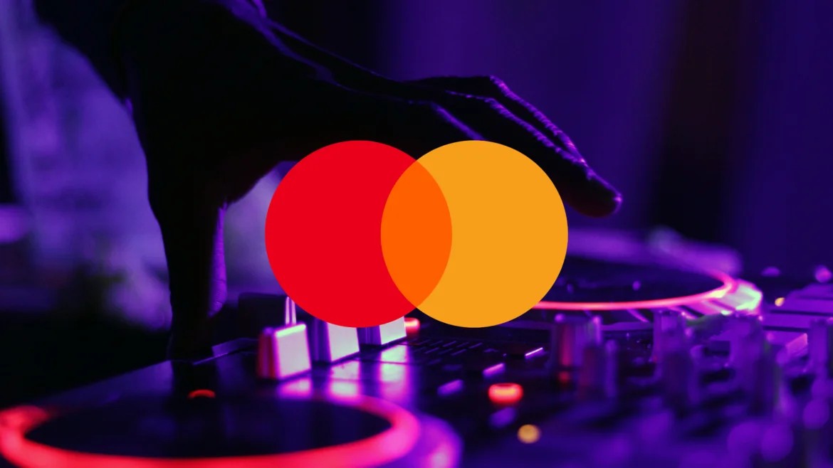 Soheil_SBabaei's tweet photo. The eagerly awaited showcase took place on Thursday,#July27,at 3 pm ET,offering a spectacle of creativity& innovation. Each artist presented their #AI_infused #track,crafted using #AI #MusicStudio,a product of the renowned generative #AI_music firm, #WarpSound.
#NFT #Mastercard https://t.co/MrOpkebruR