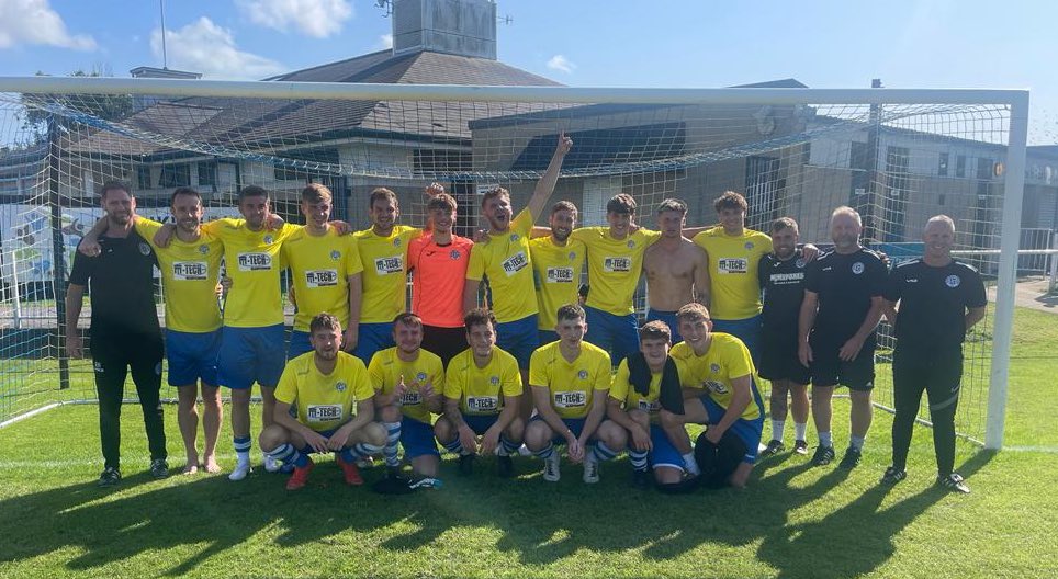 Our 1st ever game in the @TSWesternLeague today and oh what a day. Many thanks to <a href="/HallenFC/">Hᴀʟʟᴇɴ AFC 🏆</a> for the fine hospitality and a great game. 
A 4-1 win goals coming from <a href="/DannyLizmor/">Daniel Lismore</a> ⚽️⚽️ <a href="/liamwinter16/">Liam Winter</a> ⚽️ &amp; <a href="/cammybirch/">Cam Birch</a> ⚽️.  Maybe a few 🍻 tonight &amp; some sore heads tomorrow. <a href="/MtechElec/">M-Tech (sw) Ltd</a>