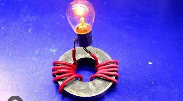 Today children from our #RealLifeKidsInnovationhub attempted to make a bulb function using magnets through Electromagnetic Induction.But they couldn’t make it as they were lacking some essential tools.. no problem anyway.. they will do it again next weekend. #kids #science #stem