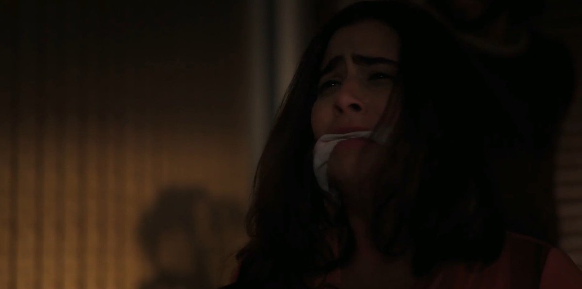 damiselas_l's tweet photo. Camila Bordón amordazada en Paraíso Blanco. Capítulo 4-5. Parte 1. 

#Camilabordón #paraisoblanco #Paraísoblanco #Telemundo #Vix #Caracol #Actriz #Novelacolombiana #Sexy #Colombia #Vixtv https://t.co/XLdV9BafAB