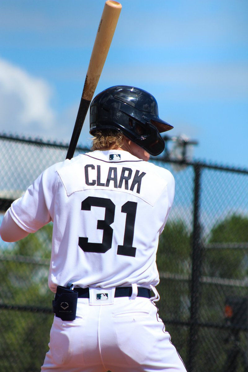 LkdFlyingTigers's tweet photo. Max Clark coming to you live in Lakeland🐅 https://t.co/kFKQxtbtaD
