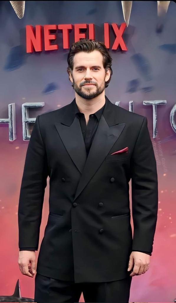 cavill_evans's tweet photo. Boa tarde,ótimo sábado❤ https://t.co/KtWcEMzxwn