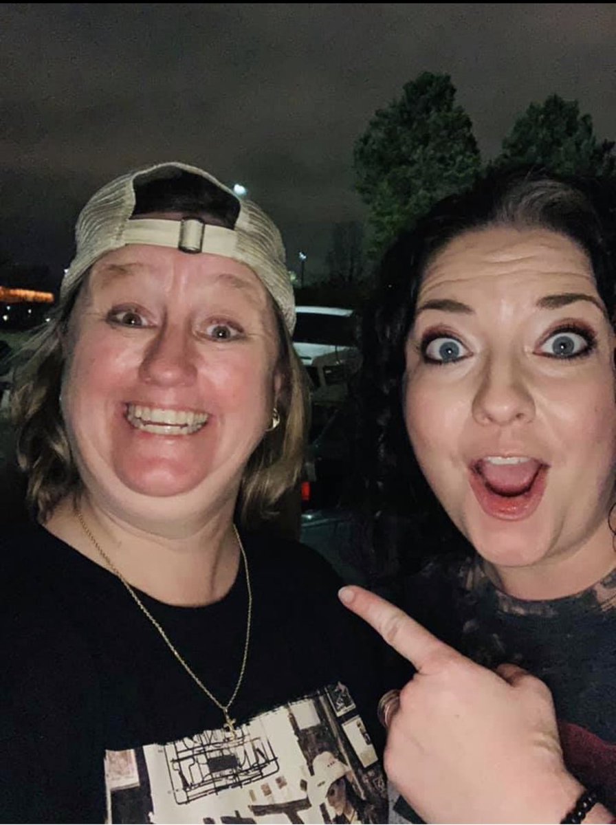 aimers101's tweet photo. I hope you have a great birthday @AshleyMcBryde . May you have many more!!! https://t.co/lY9xzceCiC