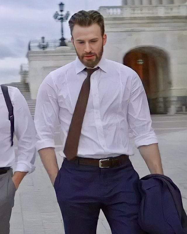 cavill_evans's tweet photo. Boa tarde,ótimo sábado❤ https://t.co/RumlbkDzFw